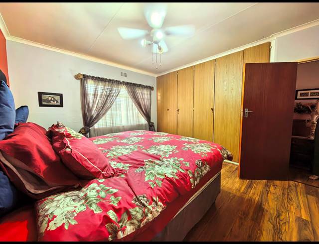 3 BEDROOM HOUSE FOR SALE IN VAALPARK